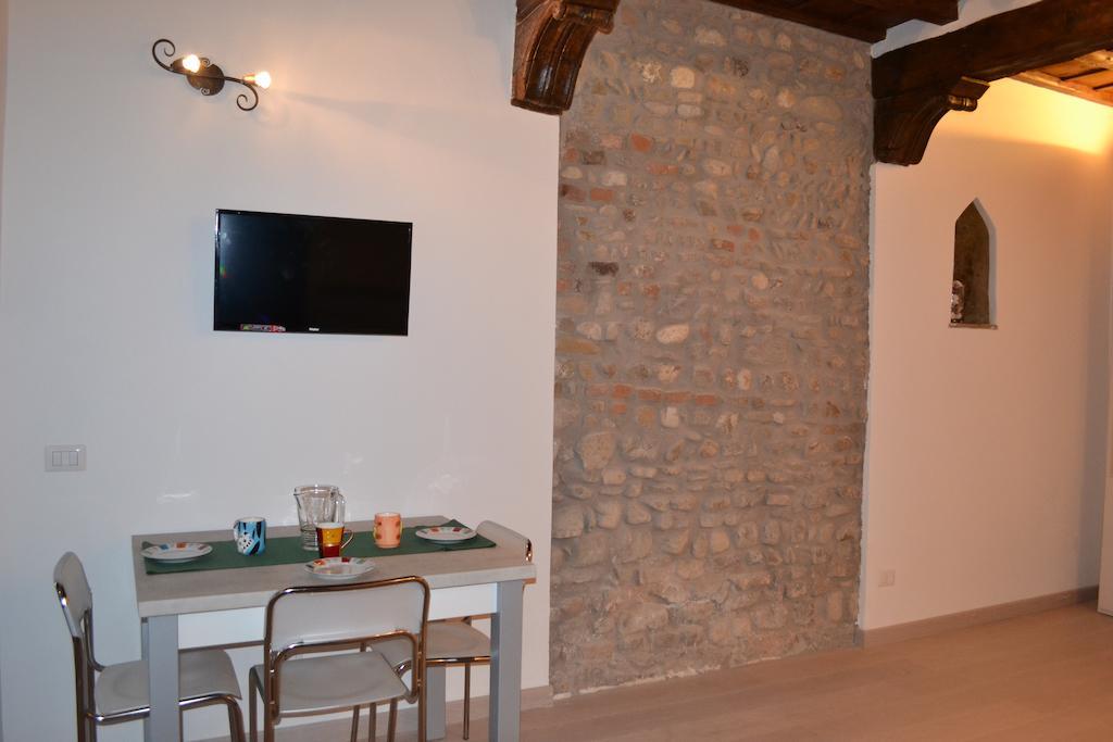 Visit Florentia Apartment Florenz Zimmer foto
